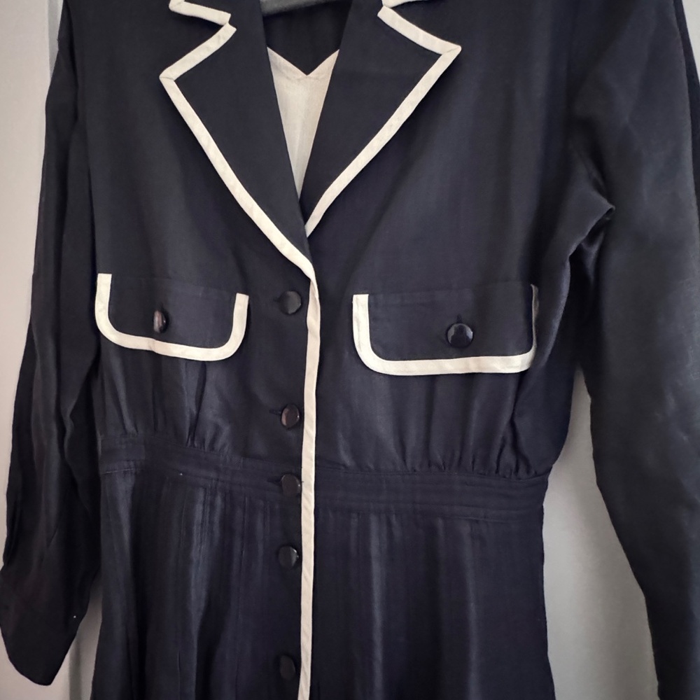 Vintage Valentino "Miss V" Navy and White Collared Dress- Vintage Size 12 - Picture 3 of 12